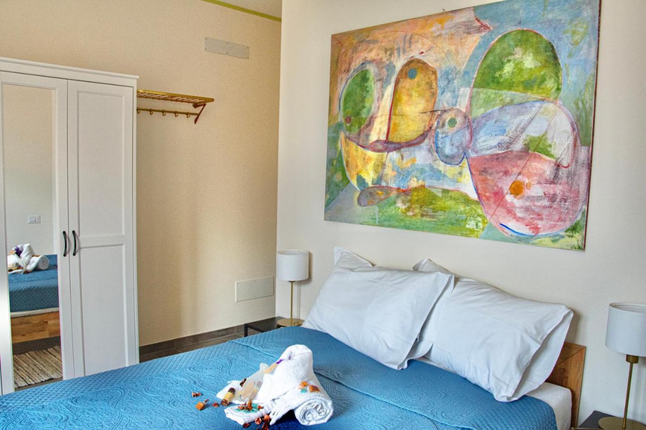Apartamento Il Punto Rosso Nesso Exterior foto